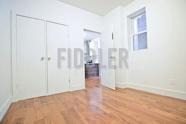 Rented by Fiddler Realty | media 17