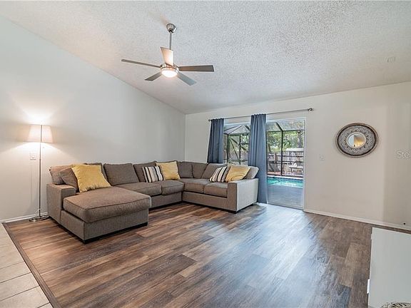 5th image of 716 Bayside Blvd