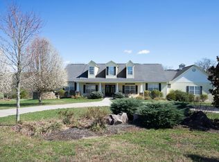 543 River Dr, Blaine, TN 37709