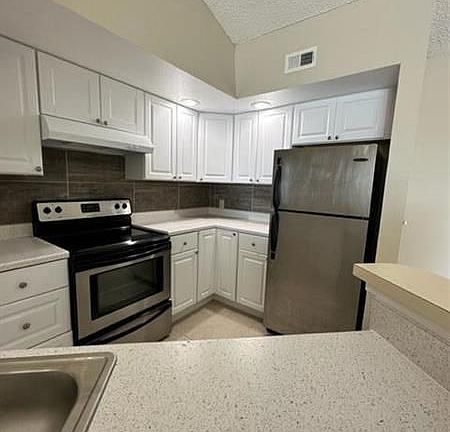 5th image of 1401 Village Blvd APT 934