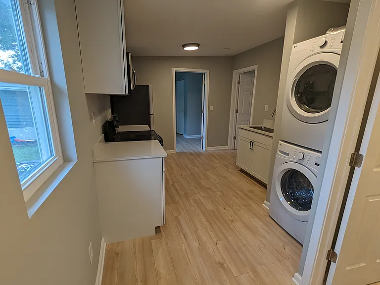 2315 Main St #2 — Photo 8