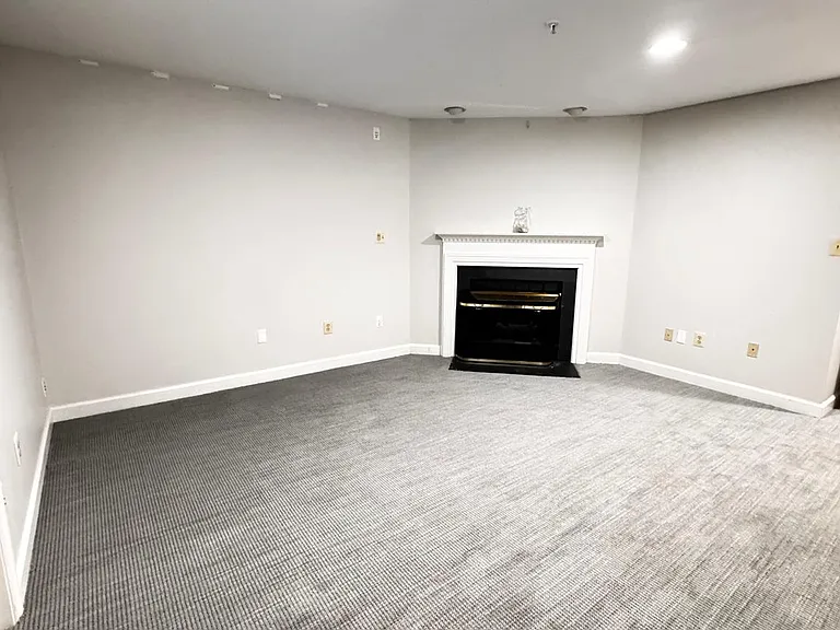 13 Fire Princess Ct — Photo 27
