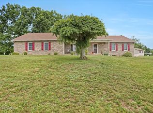 391 Manor Dr, Northumberland, PA 17857