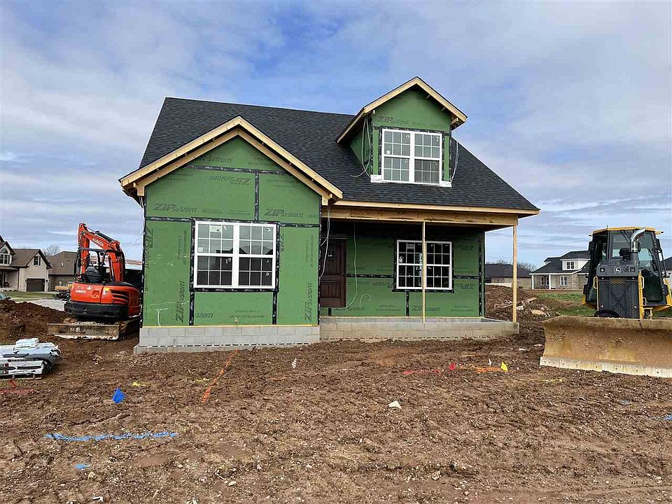 1st image of 525 Montrose Ct