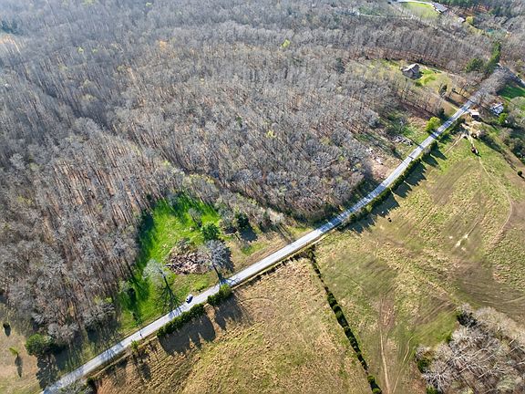 4th image of 3240 Clay Tomlinson Rd