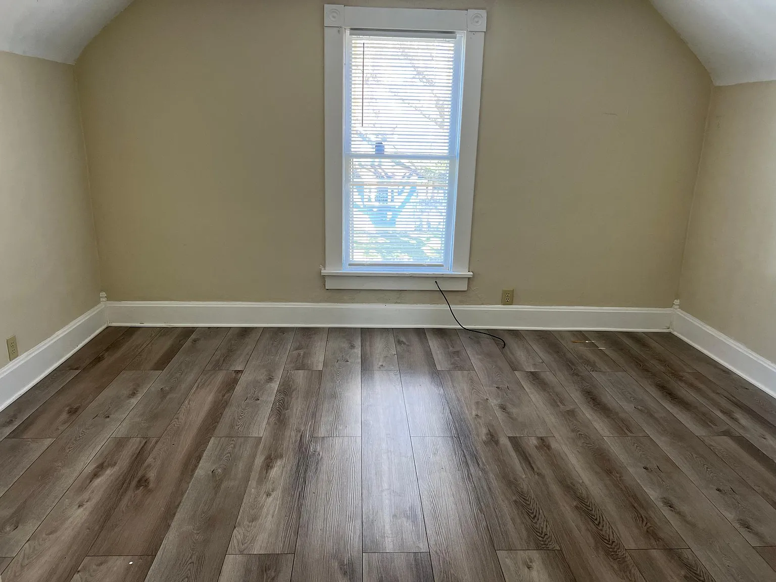 1 bed, $925 — Photo 2