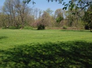 819 Turnpike Rd, Elizabethtown, PA 17022