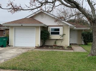 2407 S Sugar Ridge Dr, La Place, LA 70068