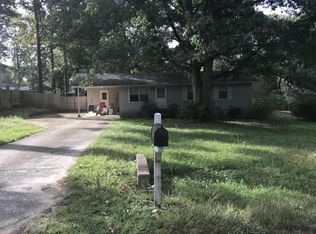 842 Oak Dr, Riverdale, GA 30274