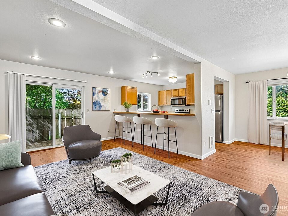1st image of 2110 Highland Avenue #C