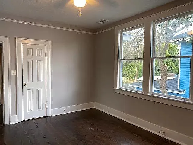 Large bedroom