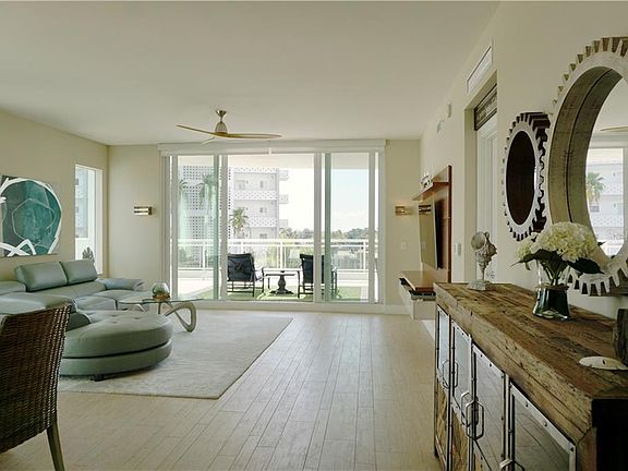 5th image of 1325 Snell Isle Blvd NE Unit 312