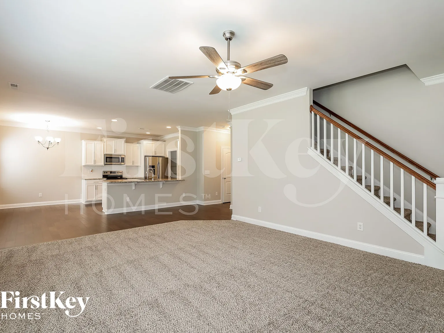4 bed, 2.5 bath, 2660 sqft, $3,010 — Photo 4