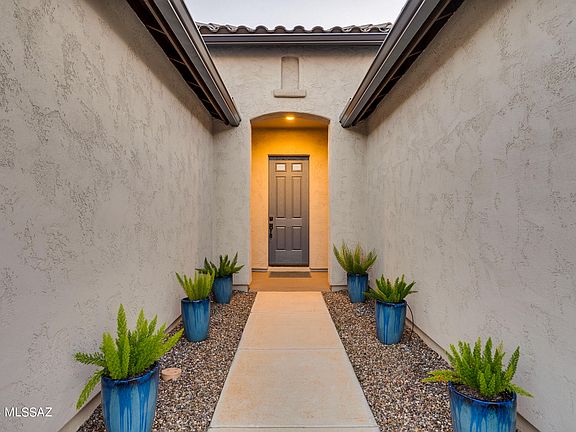4th image of 2574 E Wrightson View Dr