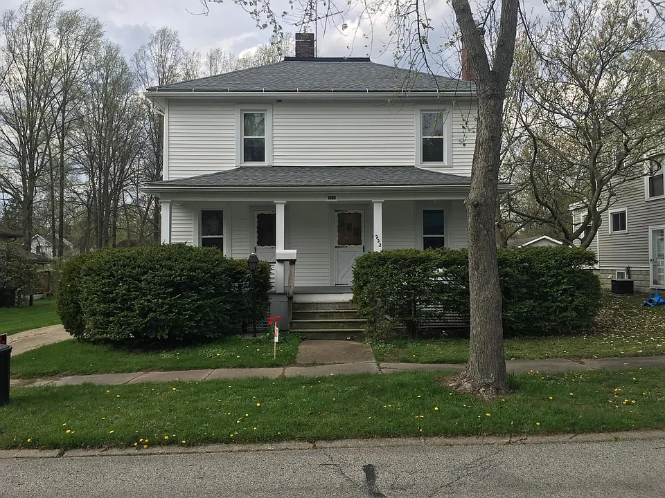 222 Beecher Ave