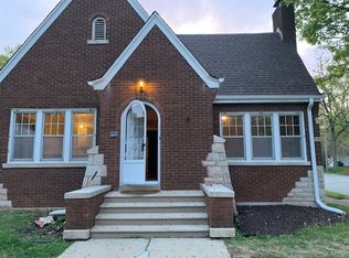 901 Haldemann Ave, Joliet, IL 60436