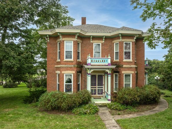 521 Palisades Rd SW
