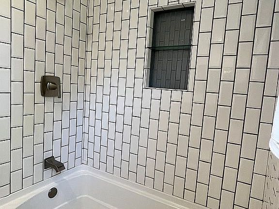 5th image of 4200 Westchester Cir