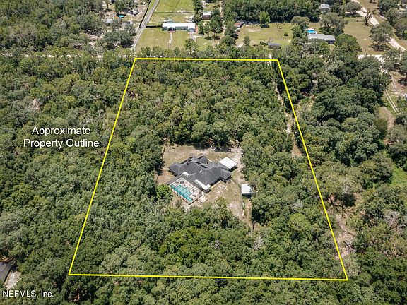 2nd image of 240 LYNNE Drive
