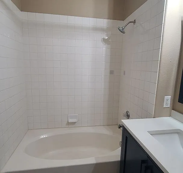 1300 S Arlington St #202 — Photo 17