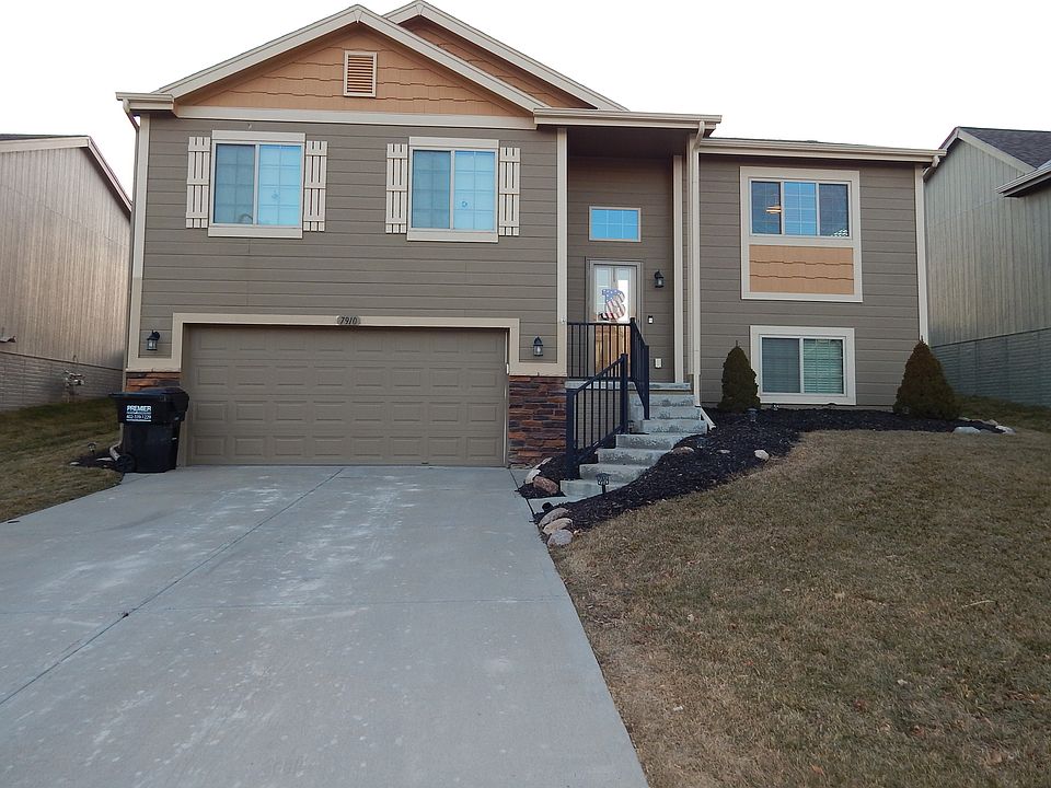 1st image of 7910 S 190th Ave