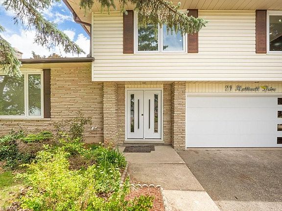 2nd image of 21 Halliwell Dr