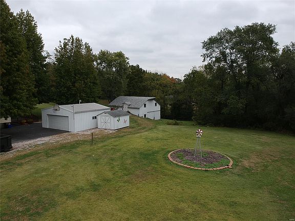 5th image of 4889 Humbert Rd