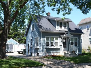 2309 S 83rd St, West Allis, WI 53219