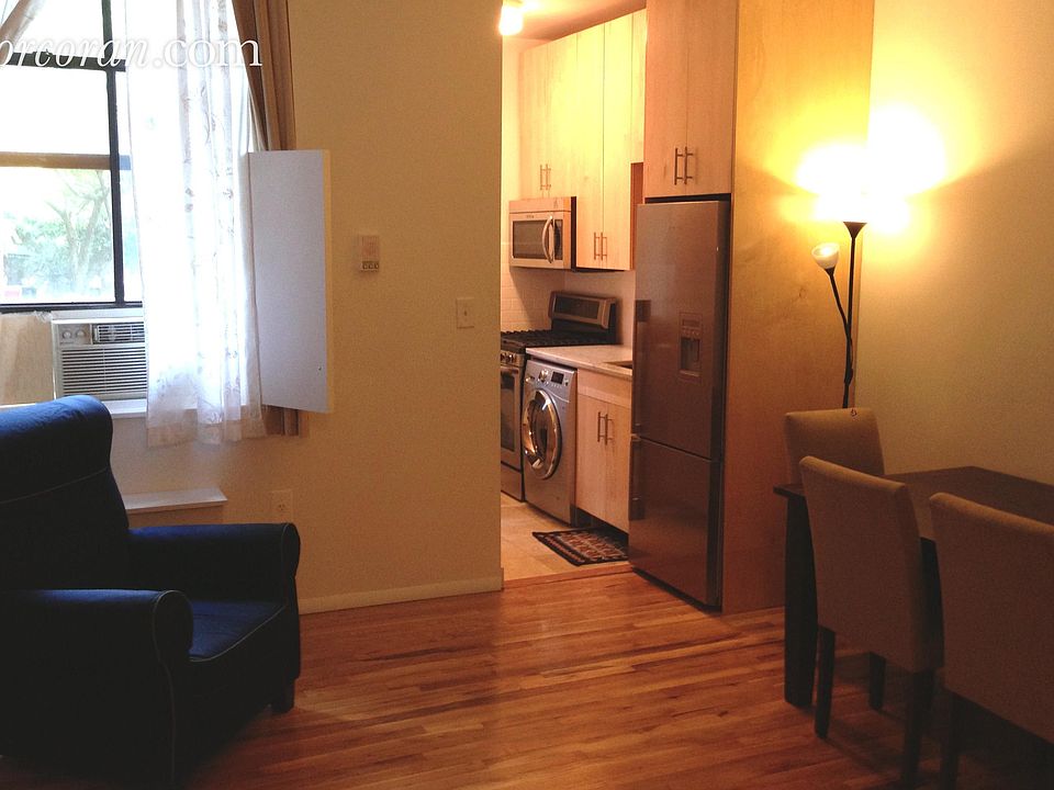 2nd image of 443 Hicks St APT 1G