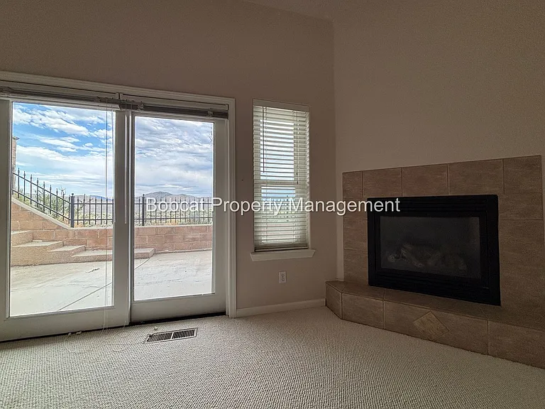 963 Ranchview Cir — Photo 33