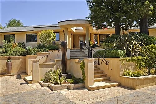 1st image of 27900 Roble Blanco Dr