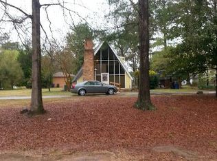 314 Rhynewood Dr, Sanford, NC 27330