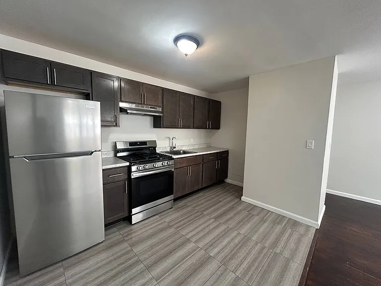 18 Hampton Rd #B10 — Photo 28