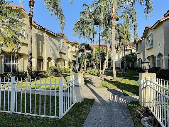 5th image of 317 NW 109th Avenue #317