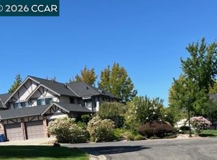 137 Haslemere Ct, Lafayette, CA