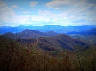 1268 Gold City Ln, Franklin, NC 28734