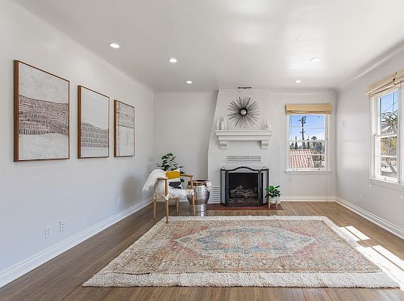 5th image of 5121 Bomer Dr