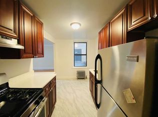 623 E 5th St #B1, Brooklyn, NY 11218