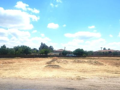 Patterson Avenue, Corcoran, CA, 93212