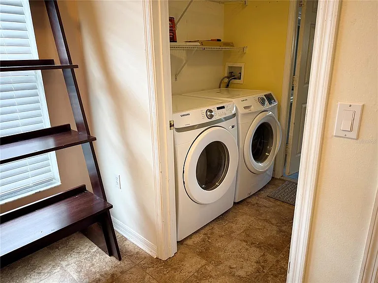 1726 Nestlewood Trl — Photo 11