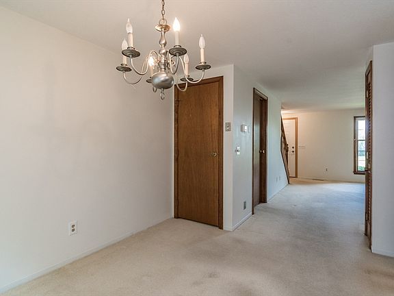 5th image of 15 Plantation Dr #15