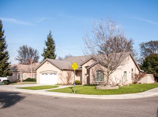 2326 S Stevenson Ct, Visalia, CA