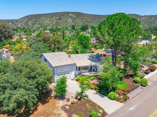 24436 Del Amo Rd, Ramona, CA 92065