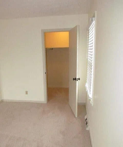 3375 Moundview Ct #B — Photo 21