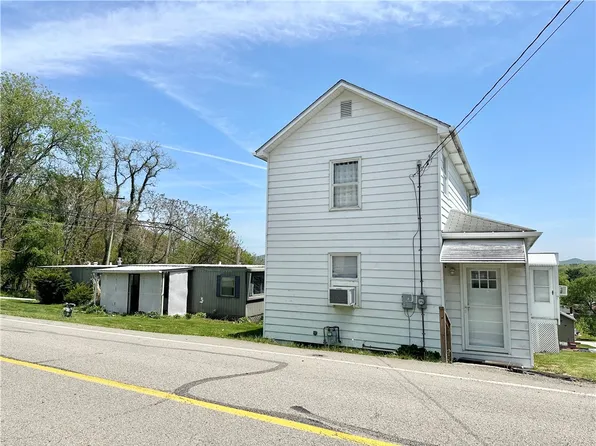 1639 Main St W, Leechburg, PA 15656
