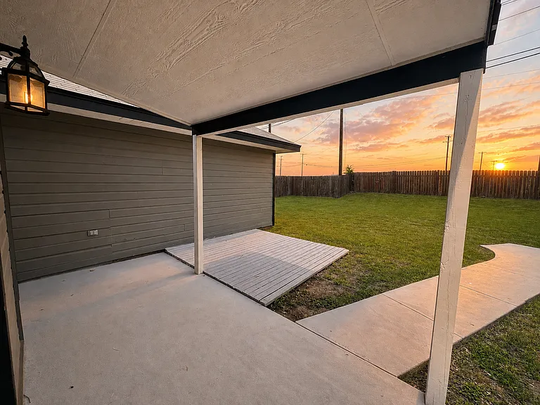 3713 Water Oak Dr — Photo 25