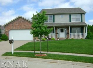 2 Valerie Ann Ct, Bloomington, IL 61704