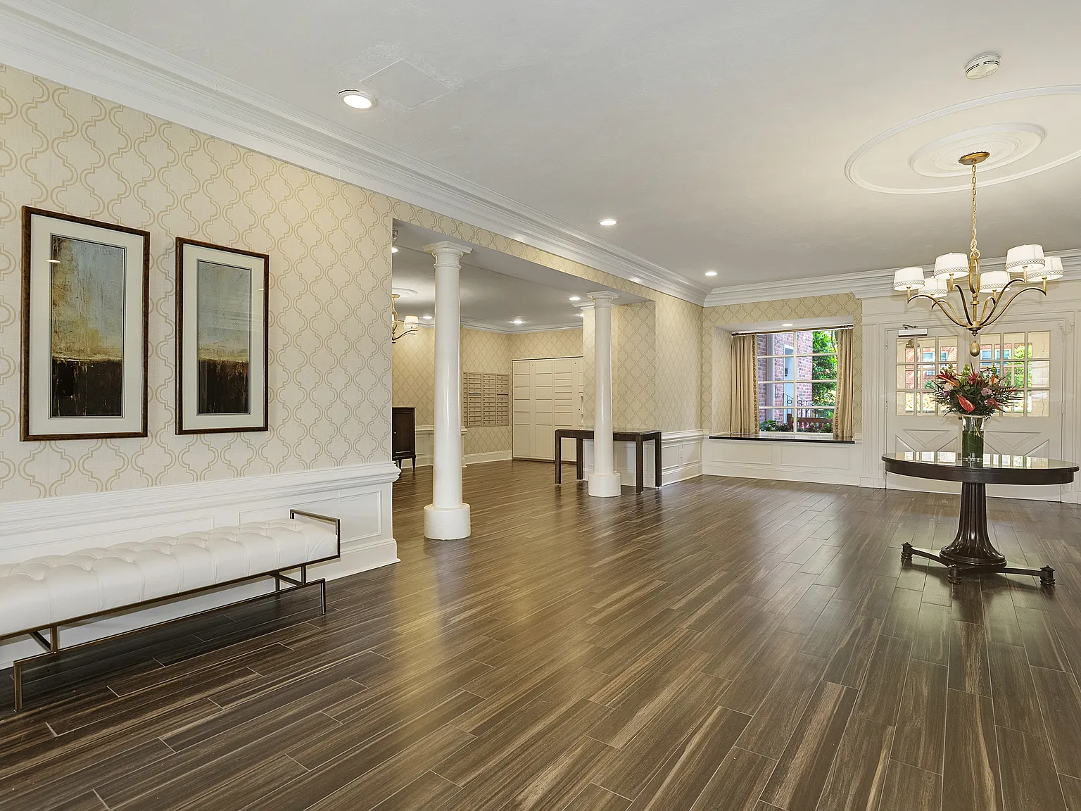 Blair House — Photo 2