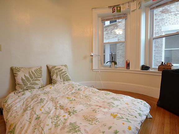 3rd image of 1473 Beacon St #27O