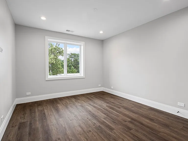 1036 Lake St #2N — Photo 17